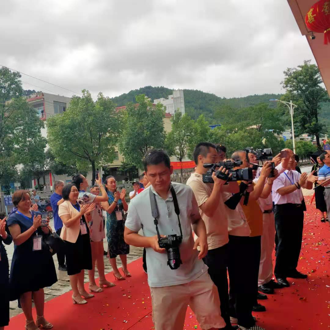 1716692956205695.jpg 媒体拍摄.jpg